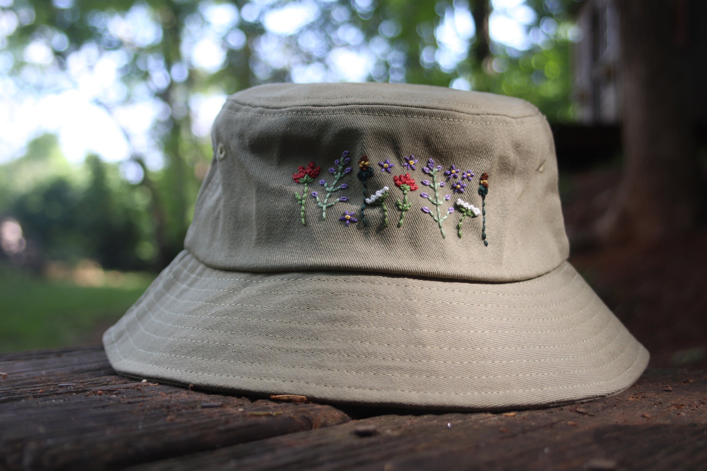 Forest Green Bucket Blooms